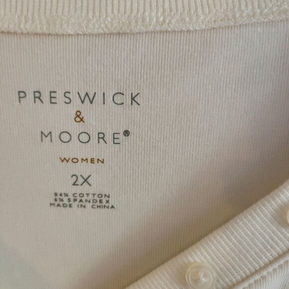 Preswick & Moore Women's Short Sleeve Top - Picture 3 of 4